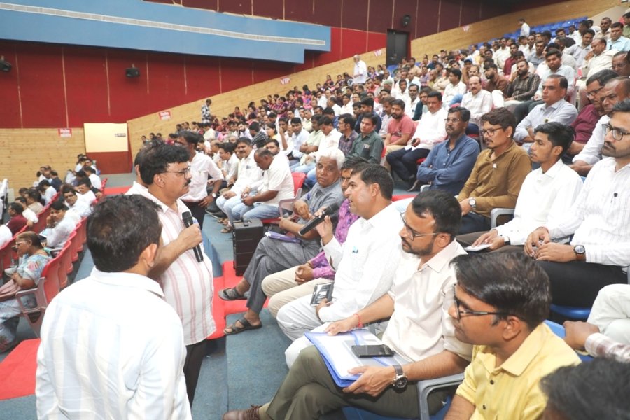 https://pradeshhalchal.com/noimg.jpg